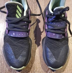 Adidas Harden vol. 4 shoes